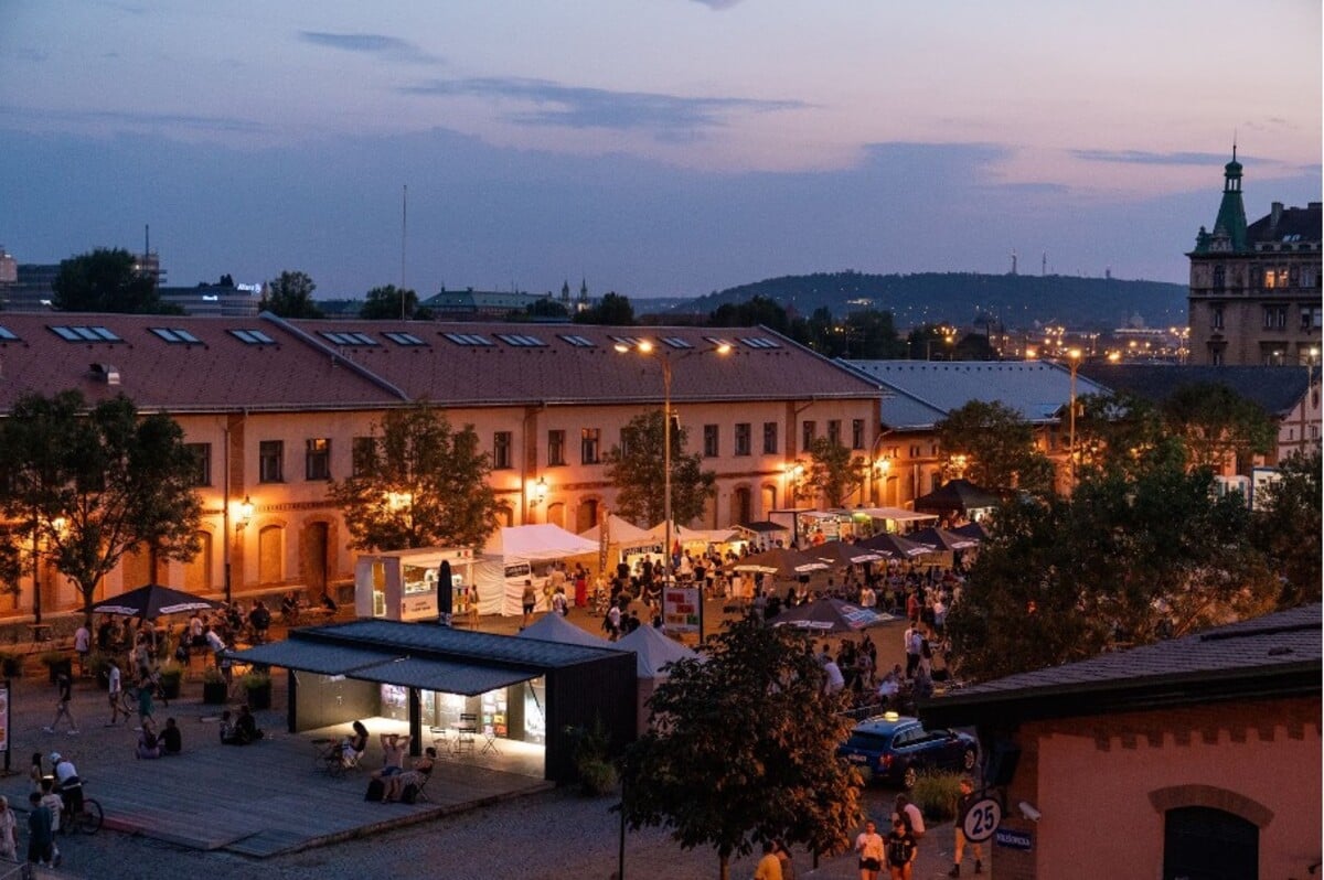 Holešovická tržnice