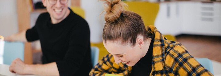 Láska na pracovišti: Proč to nemůže dopadnout dobře?