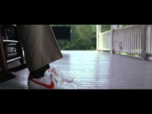 Ve kterém filmu se objevil tento záběr na boty Nike? 