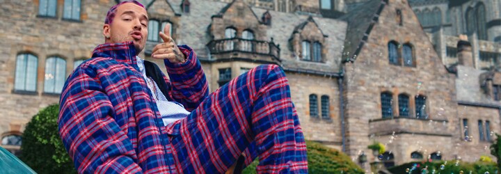 Latino hviezda J Balvin odhalila svoje Áziou inšpirované bývanie v domovskej Kolumbii