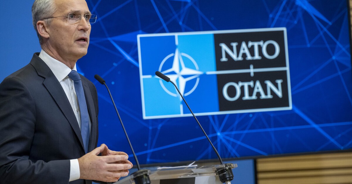 NATO zvažuje agresivnější reakci proti Rusku. Důležitý admirál volá po reakci