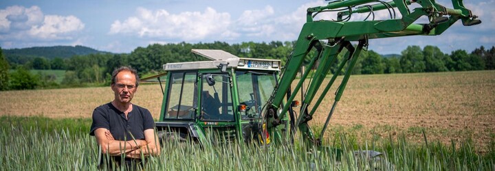 Nemecký farmár zažaloval Volkswagen, viní ho z klimatickej zmeny. Farmára podporila aj organizácia Greenpeace