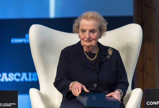 Madeleine Albright, rozená Marie Jana Körbelová, se v roce 1937 narodila v Praze a v roce 1948 emigrovala z komunistického Československa do USA. Jakou významnou funkci zde v letech 1997–2001 zastávala?