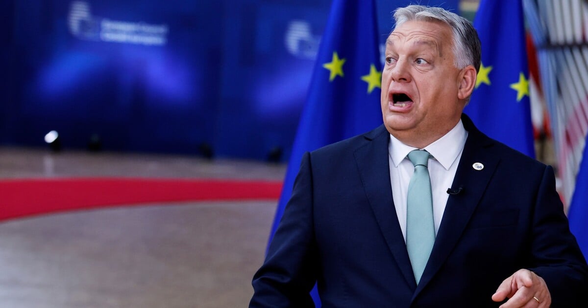 EU se zabývá Maďarskem. Zprávy o únikech k Rusku označila za znepokojivé