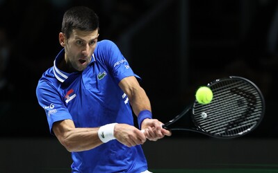 Novak Djoković se vrátil do Srbska. Může přijít i o další tenisový turnaj.