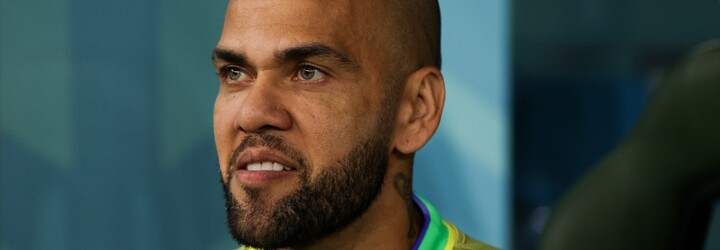 Bývalý hráč Barcelony Dani Alves byl zatčen za sexuální obtěžování