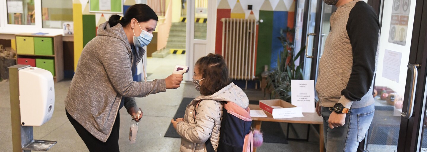 Čeká nás prodloužení vánočních prázdnin? Budoucí vláda jej zvažuje jako krajní řešení