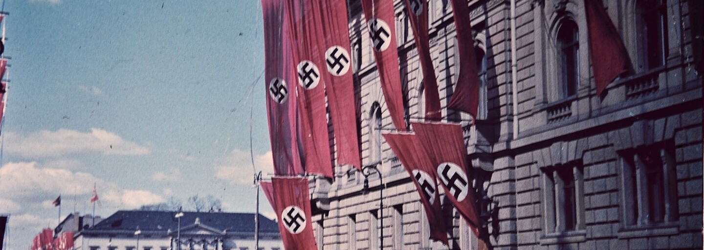 Černošský chlapec, který přežil nacismus v Německu. Hitler přitom nechával lidi s tmavou pletí zavřít do klece v zoologické zahradě