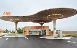 Češi zkopírovali design slovenské benzínky, soud expresně rozhodl o potupném postupu nápravy pro pražskou napodobeninu