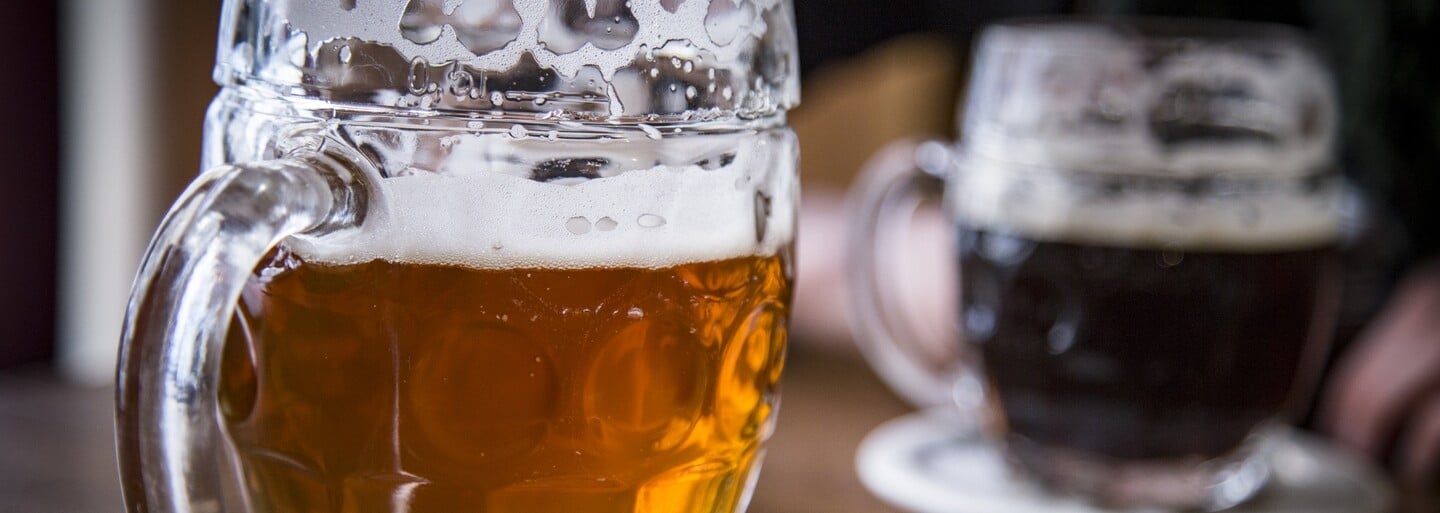 Češi za alkohol utratí dvakrát více než průměrný Evropan. Částka u nás roste nejrychleji z celé EU