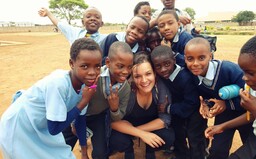 Češka strávila rok v africké Zambii, kde učila děti, cestovala a poznávala tamější kulturu a zvyky (Rozhovor)