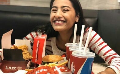 České pobočky KFC a Burger Kingu se chtějí zbavit plastů. Náhradu chystají pro brčka, kelímky, příbory a tácky České pobočky KFC a Burger Kingu se chtějí zbavit plastů. Náhradu chystají pro brčka, kelímky, příbory a tácky