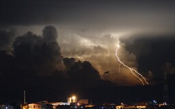 Česko podle meteorologů čeká nejteplejší týden v roce