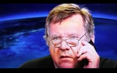 Českých divákov pobavil technik riešiaci poruchu. Nezabudol ani na „ty vole“ a hypnotizovanie kamery Českých divákov pobavil technik riešiaci poruchu. Nezabudol ani na „ty vole“ a hypnotizovanie kamery