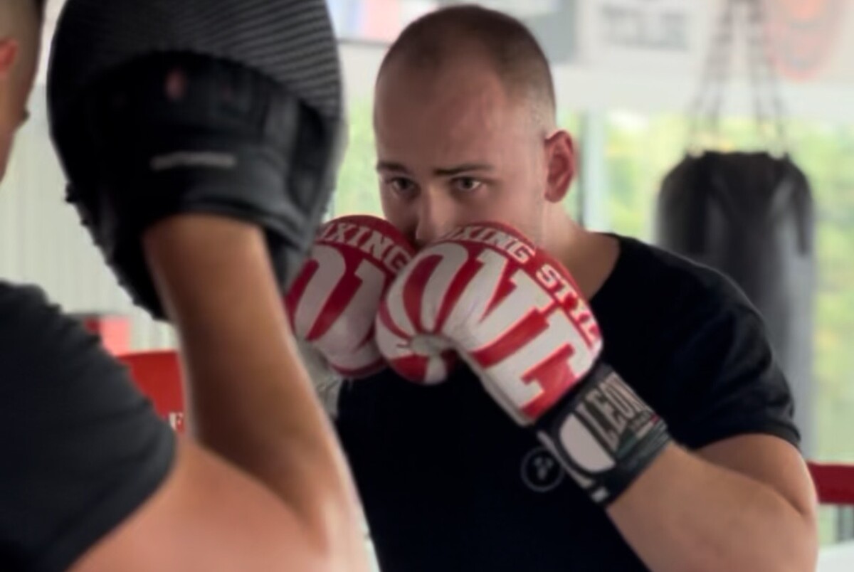 dominik, boxerske rukavice