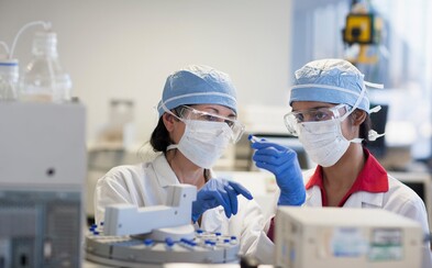 Chceš se podílet na vymýcení koronaviru? Přispěj nadaci OSN ve sbírce, kterou založila na Facebooku Chceš se podílet na vymýcení koronaviru? Přispěj nadaci OSN ve sbírce, kterou založila na Facebooku