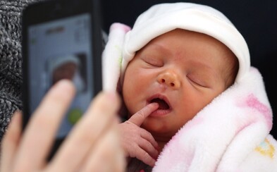 Children Are "Digitally Born" At Around Six Months. However, Excessive Sharing Of Their Photos Is Rather Harmful Children Are "Digitally Born" At Around Six Months. However, Excessive Sharing Of Their Photos Is Rather Harmful