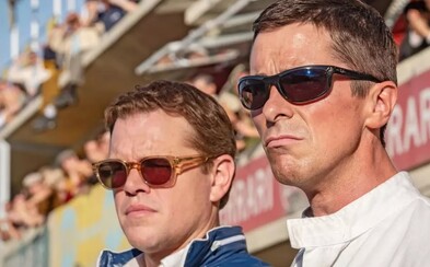 Christian Bale a Matt Damon vyhlašují válku nejrychlejšímu autu. Ford vs Ferrari bude nezapomenutelnou adrenalinovou jízdou Christian Bale a Matt Damon vyhlašují válku nejrychlejšímu autu. Ford vs Ferrari bude nezapomenutelnou adrenalinovou jízdou