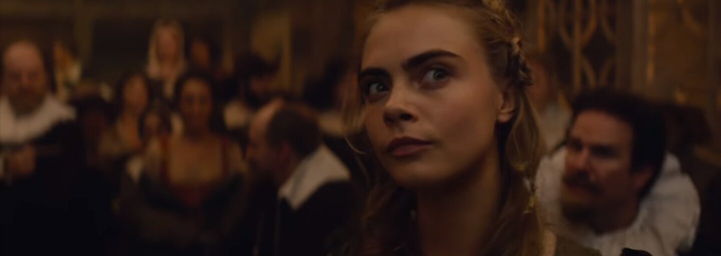 Christoph Waltz a Alicia Vikander prezentujú despotické manželstvo vo filme Tulip Fever