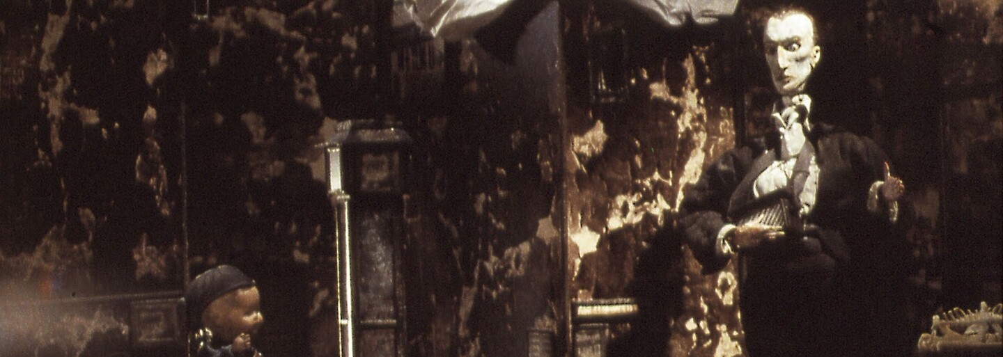 Christopher Nolan nakrútil krátky film o režisérskej dvojici s názvom The Quay Brothers