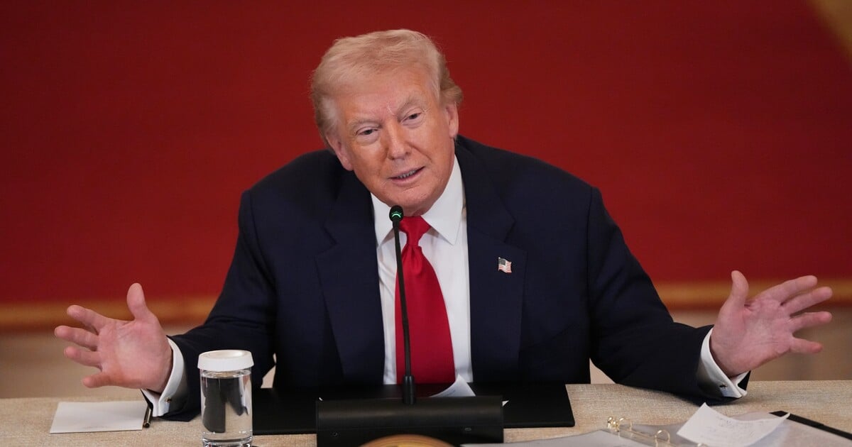 Na protest proti zásahu v Íránu odstoupil šéf amerického protiteroristického centra