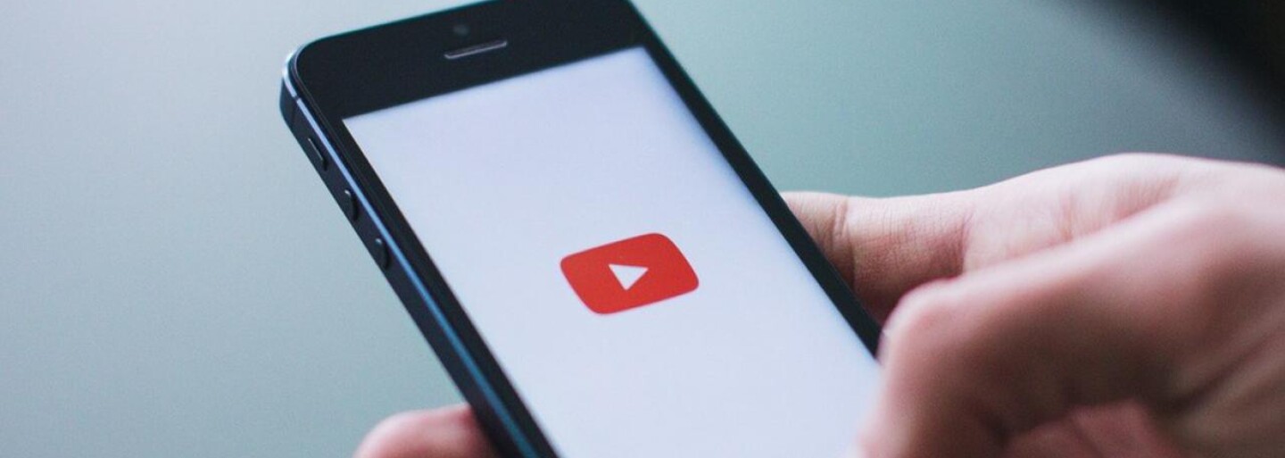 Co bude s tvým Instagramem či Facebookem, až zemřeš? Sociální sítě s tebou po smrti mají jasný plán