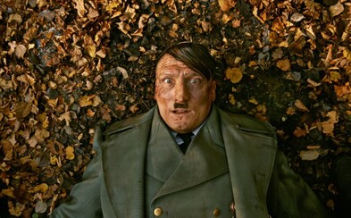 Čo by sa stalo, keby sa Hitler zobudil do multikultúrneho Nemecka v roku 2014? (Recenzia) Čo by sa stalo, keby sa Hitler zobudil do multikultúrneho Nemecka v roku 2014? (Recenzia)