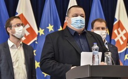Čo musíš urobiť, aby si po príchode zo zahraničia nešiel do štátnej karantény? Štát čiastočne zmenil obmedzenia