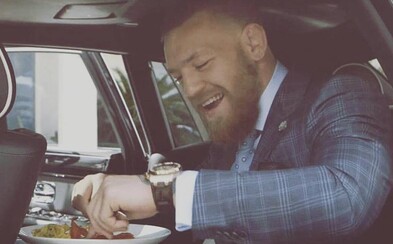 Conor Mcgregor po jeho prehre v UFC 196 určite nekončí. Fanúšikovia horlivo čakajú na jeho návrat Conor Mcgregor po jeho prehre v UFC 196 určite nekončí. Fanúšikovia horlivo čakajú na jeho návrat