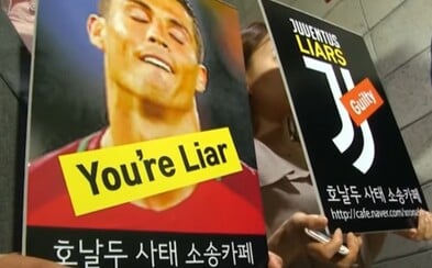 Cristiana Ronalda označujú za klamára a žiadajú odškodné. Portugalčan nehral v zápase, aj keď to mal v zmluve Cristiana Ronalda označujú za klamára a žiadajú odškodné. Portugalčan nehral v zápase, aj keď to mal v zmluve