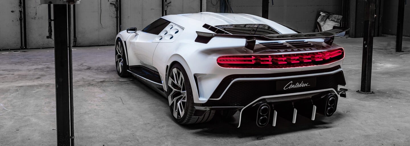 Cristiano Ronaldo si kúpil 8-miliónové Bugatti, ktoré vznikne len v 10 kusoch