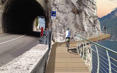 Cyklisté v Itálii dostanou obrovskou, 140 kilometrů dlouhou cyklotrasu. Dočkají se náročného převýšení i dechberoucích výhledů Cyklisté v Itálii dostanou obrovskou, 140 kilometrů dlouhou cyklotrasu. Dočkají se náročného převýšení i dechberoucích výhledů