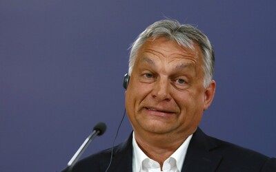 Šéf webu rakouské televize ORF přál Orbánovi infarkt. Za svá slova se omluvil.