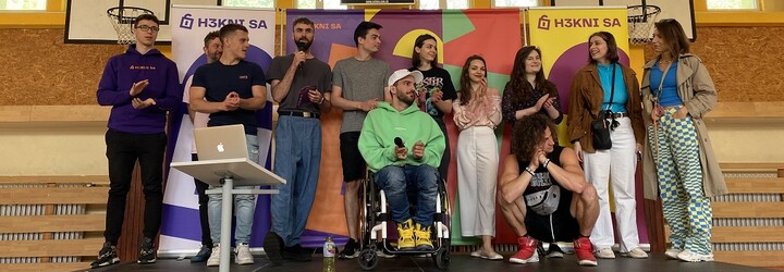 Vybav na svojej škole deň bez vyučovania. Namiesto učiteľov budú prednášať slovenskí influenceri