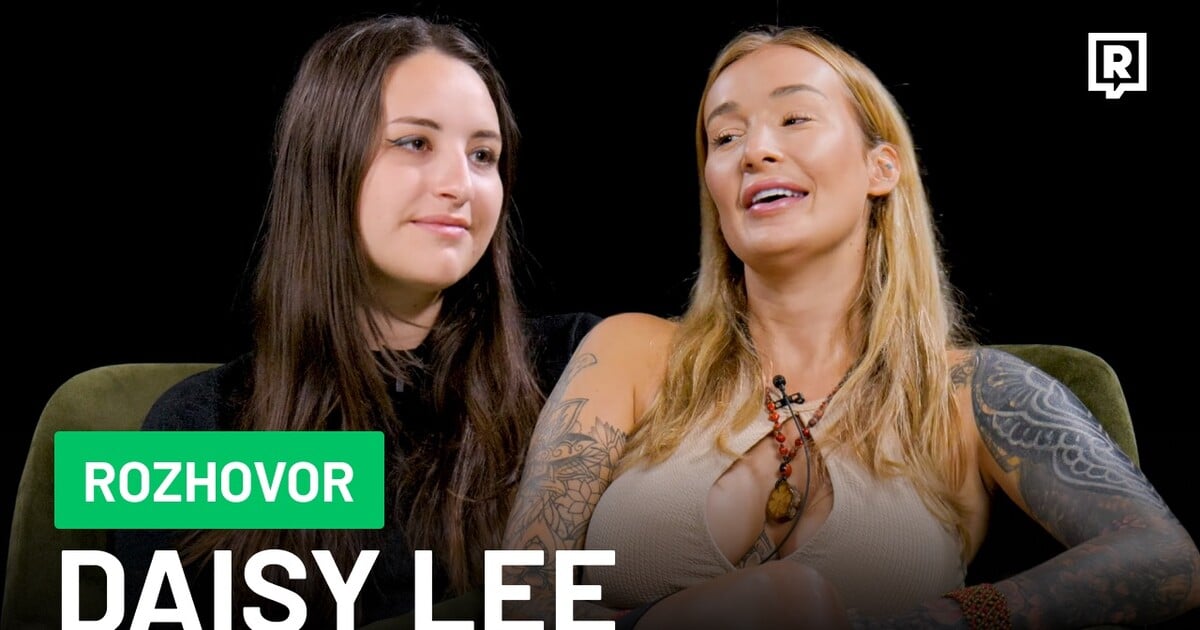 VIDEO: Brala jsem denně pervitin čtyři roky v kuse. Ayauhasca mi změnila život, říká Daisy Lee