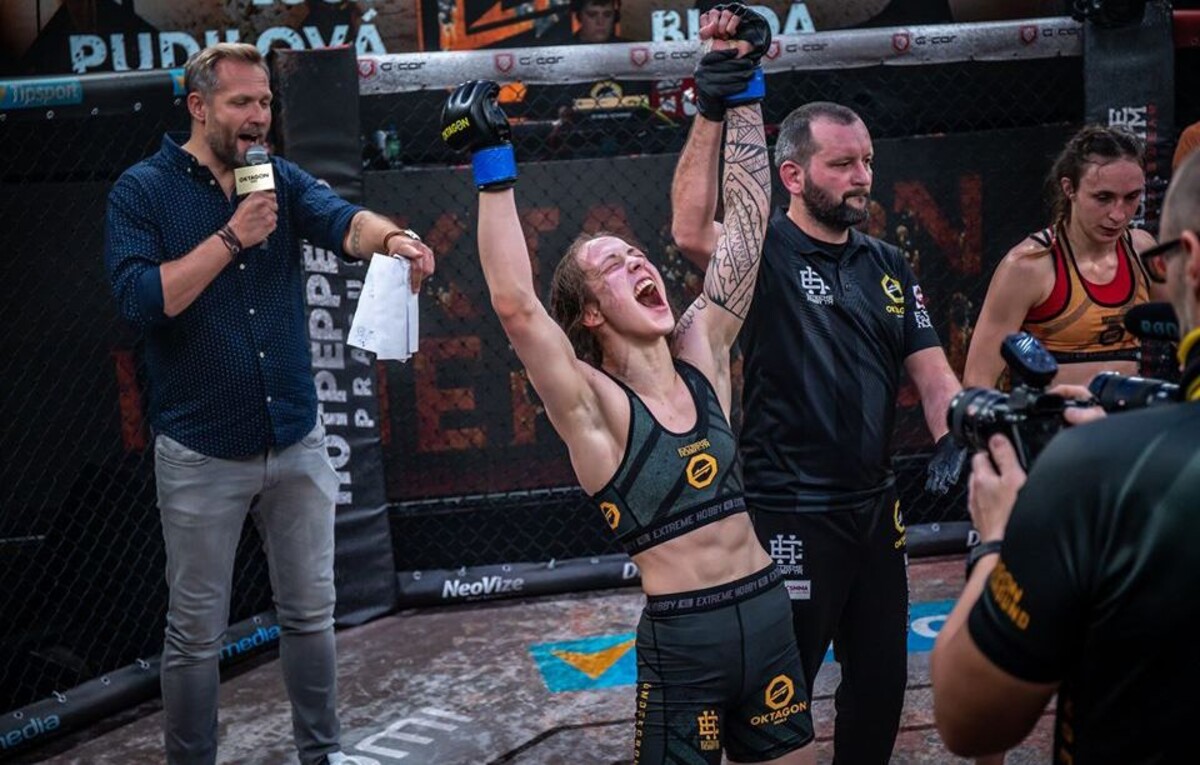 Tereza Bledá v organizaci OKTAGON MMA.