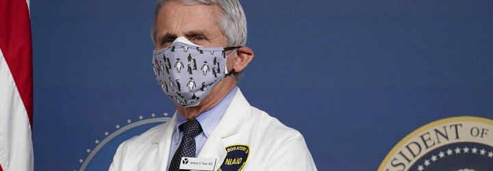 Omikron není závažnější než delta, tvrdí hlavní epidemiolog americké vlády Anthony Fauci