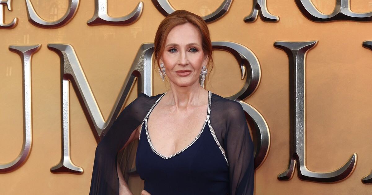 Fanoušci hodlají bojkotovat nový seriál o Harrym Potterovi. J. K. Rowling na to reaguje sarkastickým vzkazem