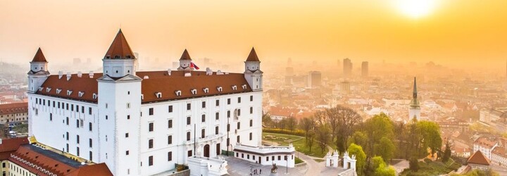 Prever sa v teste plnom netradičných slovenských zaujímavostí. Vieš, ako sa volá naše najmenšie mesto či koľko máme jaskýň? (Kvíz)