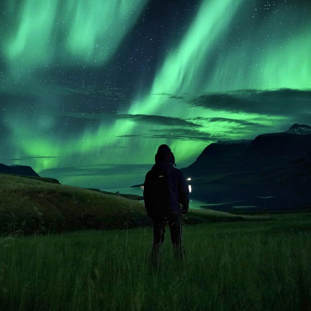 Island ponúka nielen prírodné krásy, ale aj pohostinných a zvedavých ľudí.