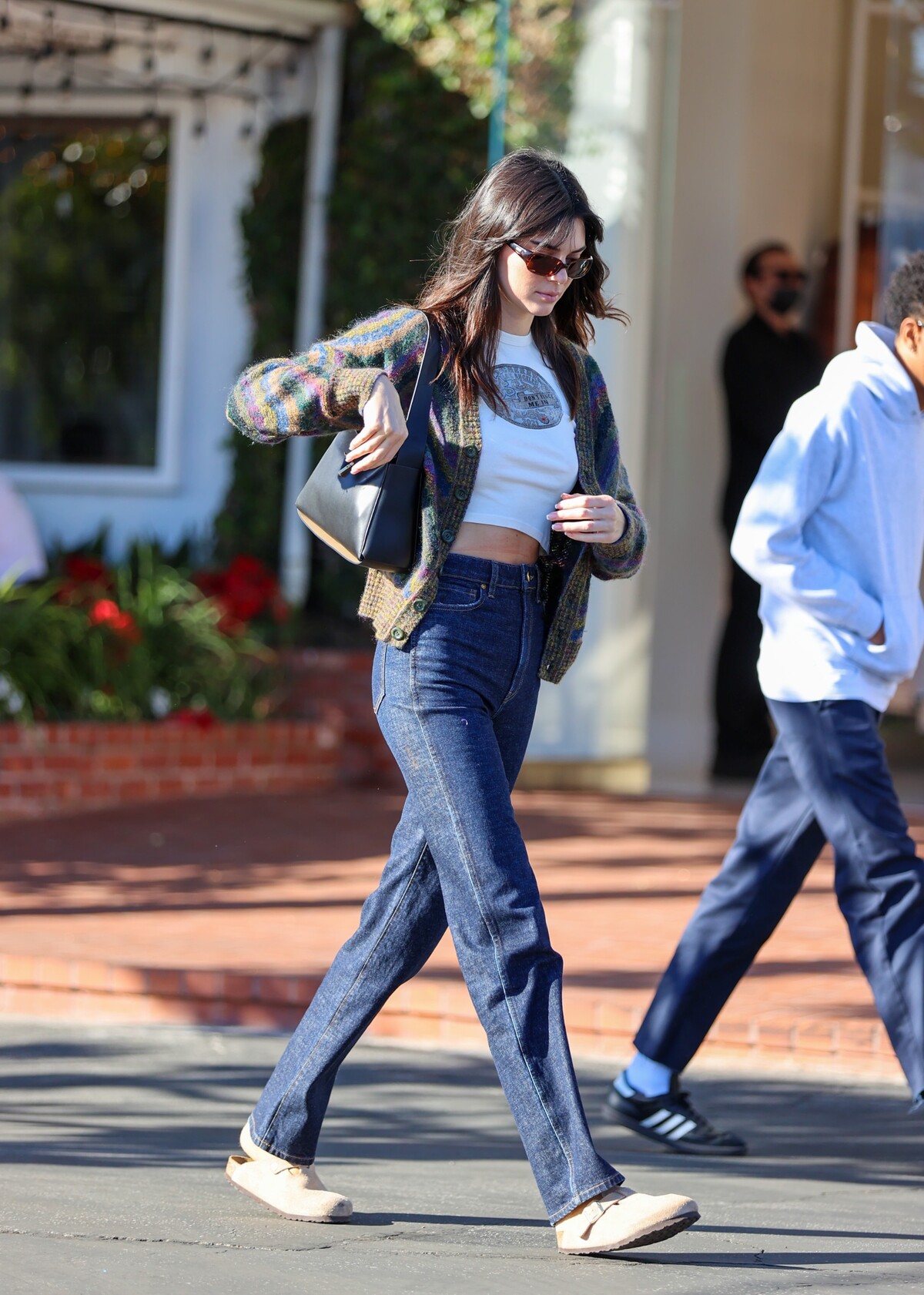 Kendall Jenner v botách Birkenstock.