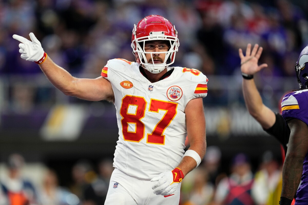 Travis Kelce počas zápasu svojho tímu Kansas City Chiefs v NFL.