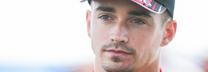 VIDEO: Charles Leclerc rozbil vzácne Ferrari, na ktorom jazdieval Niki Lauda. Na domácom okruhu v Monaku opäť úradovala „kliatba“