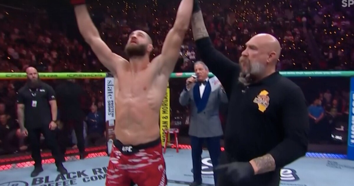 Další skalp Jiřího Procházky v UFC: Český samuraj ukončil Jamahala Hilla ve třetím kole