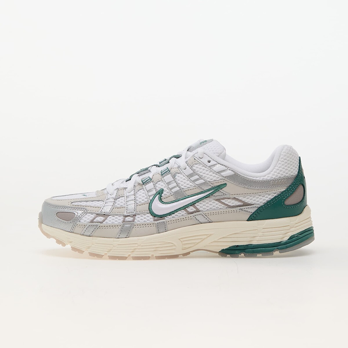 Nike P-6000 PRM