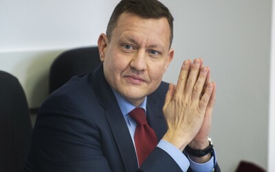 Kracinu z Andruskóvych listov zadržali a obvinili z obzvlášť závažného zločin úkladnej vraždy. Mal pripravovať vraždu Daniela Lipšica.