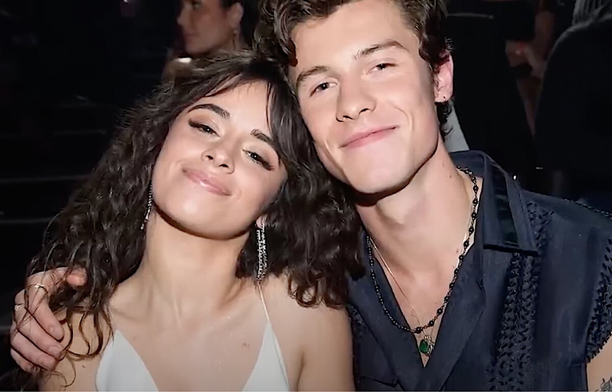 Camila Cabello a Shawn Mendes sa bozkávali, blízky zdroj dvojice povedal, či sú zase spolu.