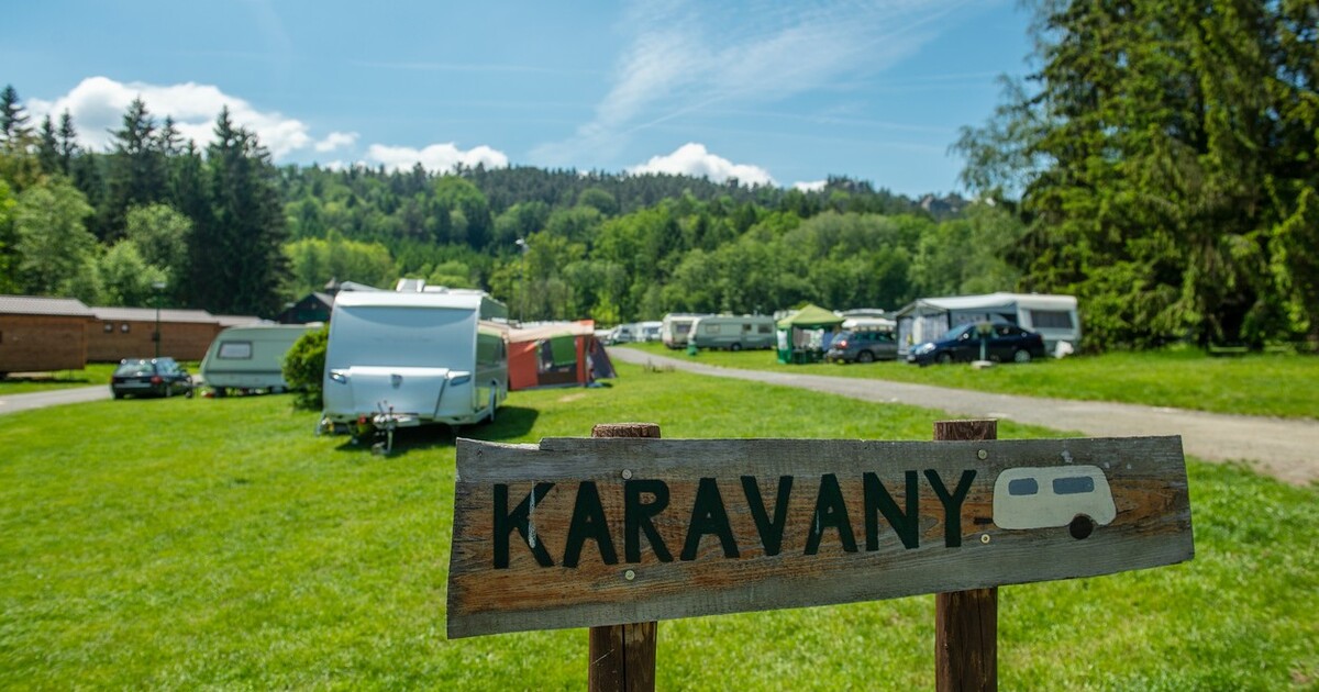 Tipy na kempy po Česku: Těchto šest míst rozhodně stojí za návštěvu