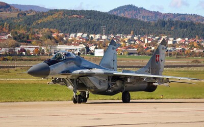 PRIESKUM: Podpora NATO u Slovákov výrazne klesla. Dodávky zbraní Ukrajine považuje veľká väčšina za provokáciu Ruska