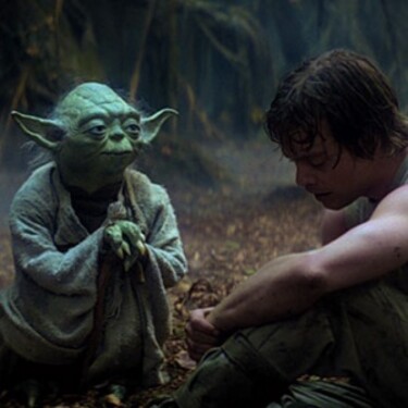 V: Keď Luke dorazil na Dagobah, Yoda ho spočiatku učiť nechcel. Spomenieš si prečo?